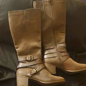 Knee High Boots sz 10m